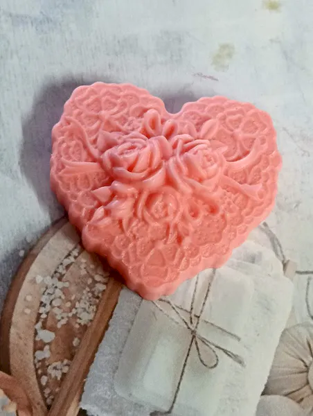 Mydlane serce naturalne mydło glicerynowe na prezent podziękowania