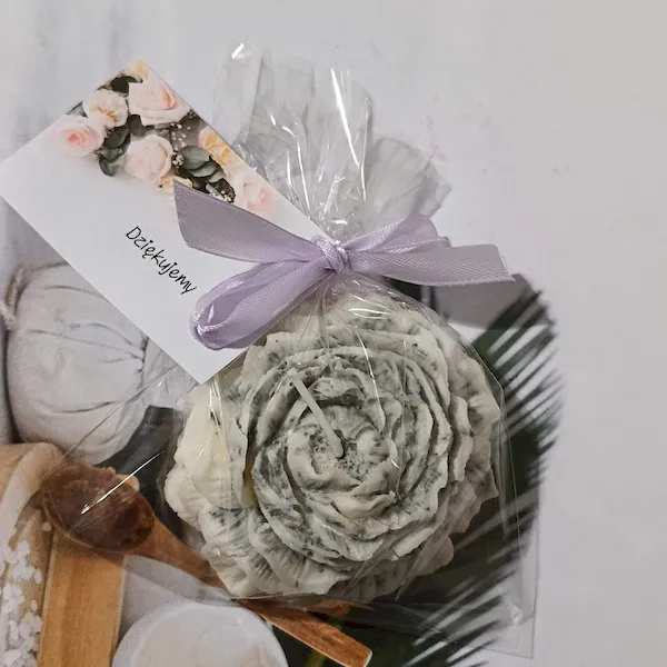 Świeca ekologiczna sojowa kwiat